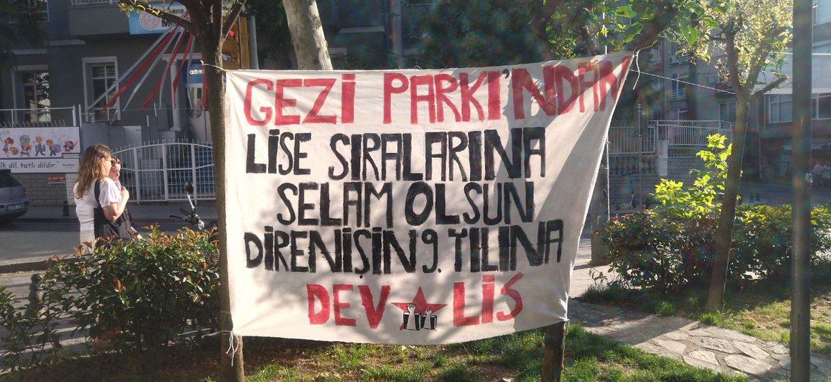 DevLis1969_'s tweet photo. Kadıköy/Mehmet Ayvalıtaş Meydanı
 
9. Yılında Gezi  Direnişi'ni selamlıyor, mücadeleyi sürdürüyoruz.

Yaşasın Gezi Direnişimiş. https://t.co/8XKu9gtb7G