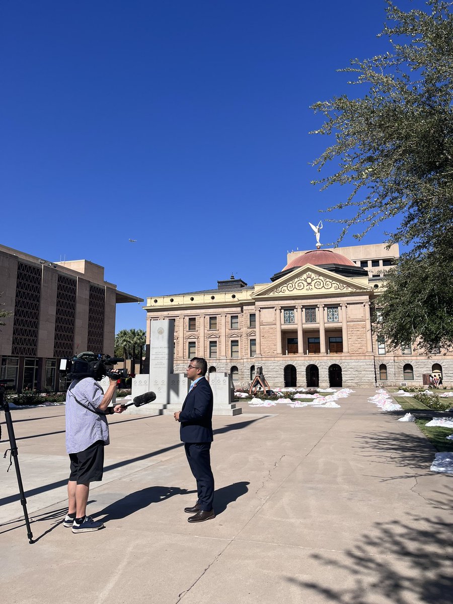 azmfol's tweet photo. Today, Marchers at the Arizona State Capitol acted to urge our representatives for change. These body bags embody the innocent student, teachers, and citizens who were shot and killed in mass shootings. This should not be happening anymore. Join us on June 11th for more action. https://t.co/pDE5ZGRoik