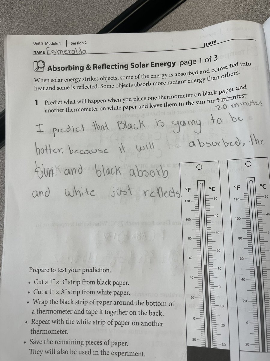 Miss__Berry's tweet photo. Students hypothesized which color would absorb more solar energy and then tested, recorded, and analyzed the data.
The results are in: our solar design roofs will be black!! #4thGradeSTEM @Riverview_ES @MLCmath https://t.co/dIsrXN1npa