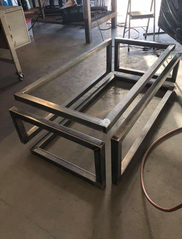 HdAnchiano's tweet photo. 🤯 La mesa infinita. #design #diseño https://t.co/uBWdXolKuq