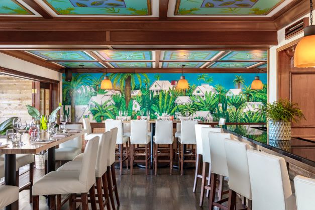 OceanKeyResort's tweet image. The vibrant Hot Tin Roof lounge is unique choice for your next group event. Experience the culinary talents of Chef Mauer, as outstanding flavors and service combine for the most delightful gathering overlooking the Key West harbor. For inquires please email dining@oceankey.com.