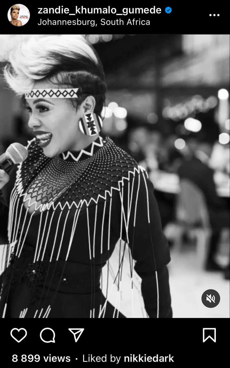 Phislash's tweet image. Kelly Kh*malo’s sister just posted this 3 hours ago on Instagram! 

She might just be the witness Advocate Teffo is talking about 😳😳😳😳😳