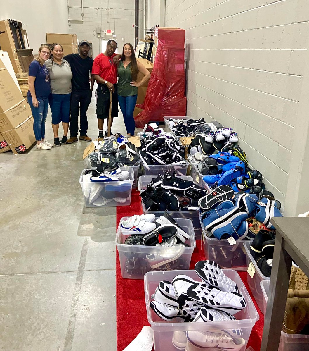 GCPJax's tweet photo. We received 500 brand new shoes and 2,000 pairs of socks. A huge shout out to Greg King, Kady, Darrell, Felicia, Mel, and Ashley Official for letting our shipments come in through you and volunteering your time to help sort, organize, and deliver.  #gcpjax https://t.co/88DysyTY1Y