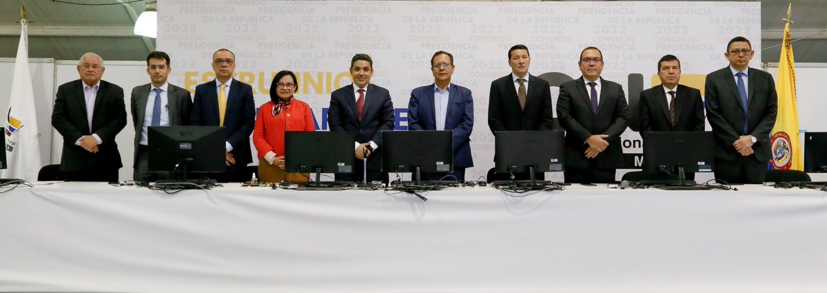 CNE_COLOMBIA's tweet photo. #Atención  
Reanudamos audiencia pública de escrutinios de las Elecciones a Presidencia y Vicepresidencia de la República 2022 a las 3:00 p.m. https://t.co/OrPhCVvp79
