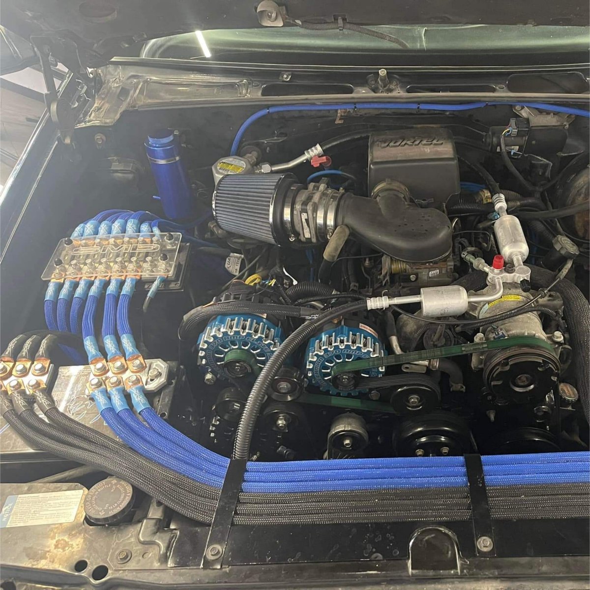 the12voltmag's tweet photo. πππͺππ€― Stellar build from Dustyn Empen. Cadillac Escalade featuring #ctsounds. Beautiful Blue #BASS!
πShop #caraudio - https://t.co/chMUIdLH8O
#12voltmag #caraudioaddicts #subwoofers #soundquality #caraudiofabrication https://t.co/jrN3zjoFuV