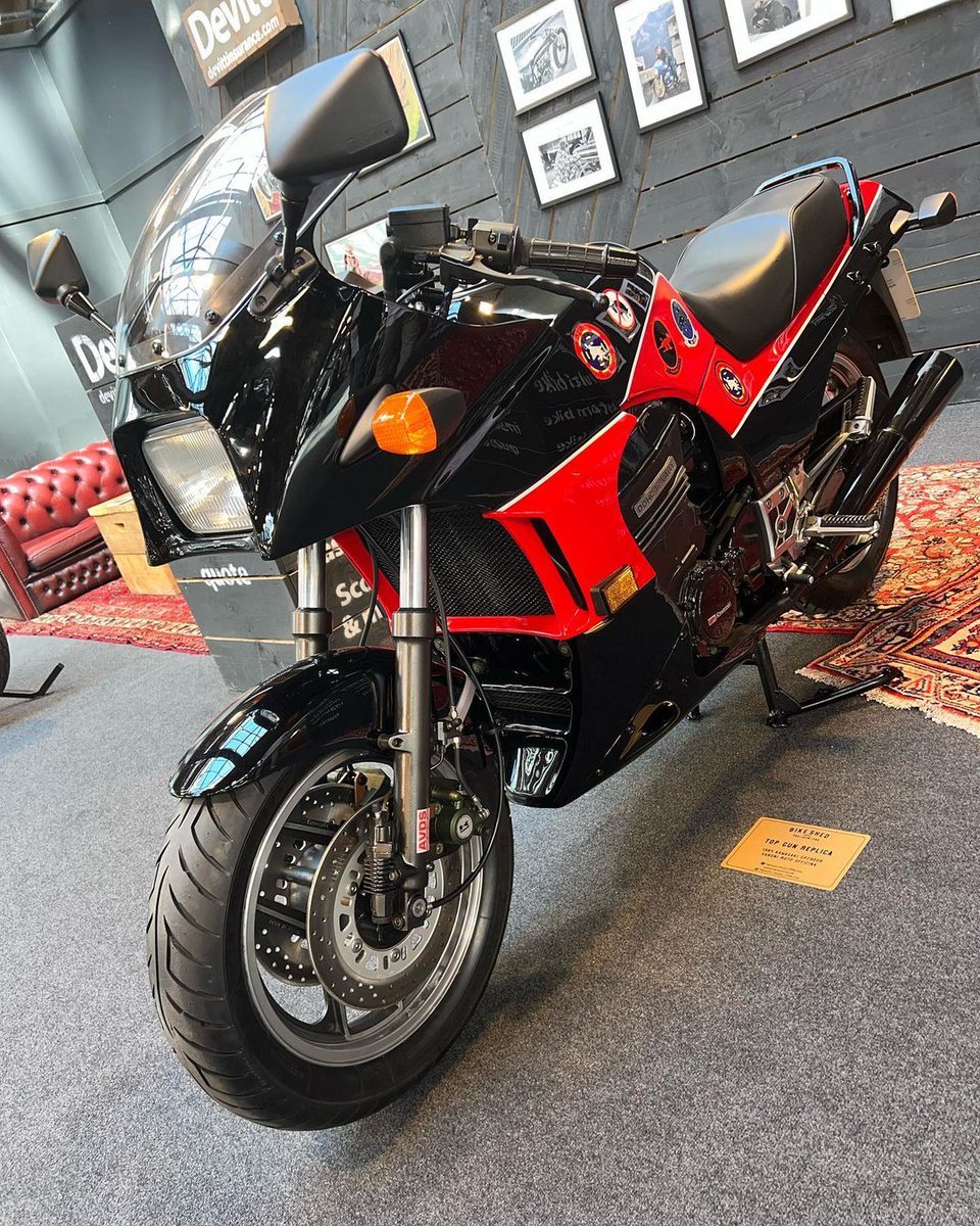 BritainBiking's tweet photo. "I feel the need… the need for speed"
This Top Gun replica was one of the highlights on the @DevittInsurance stand at the #BikeShedLondonShow last week.
Did you go, and if so, what were your show highlights?
#TopGun #Devitt #BSL2022 https://t.co/EKzLmbfgNa