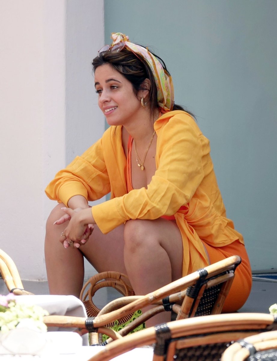 supportccbrasil's tweet image. #CC: Camila ontem em Capri, Itália! ✨️