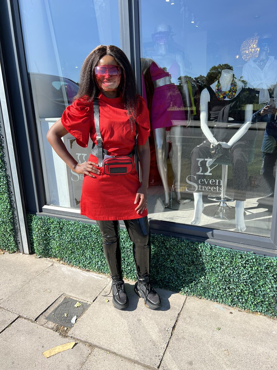 Lovely catch-up with our Trustee Taya Hughes at her boutique in Smithdown Rd today.

We’ve agreed to do a fashion show fundraiser “Seven Streets at Cornerstones” in Sept / Oct

Some of our models will be women and men who have left care

Love her futuristic sunglasses / masks