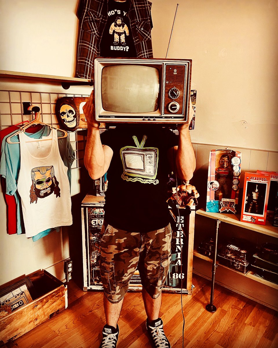 Ever hear the saying… “you are what you wear?!!” Well it’s a thing! 

Shop for sweet T’s at brothersgaddor.com 

#sweett’s #itselectric #gaddorart #weirdart #shirts #graphict’s #graphict-shirts