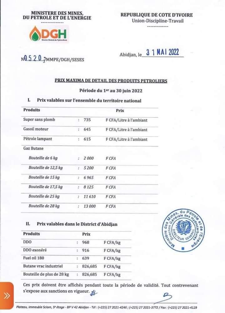 O_oweilK's tweet photo. LE PRIX DU CARBURANT FLAMBE: ADO SOLUTION EST UN PROBLEME POUR LES IVOIRIENS
Chaque fois que tu te réveilles, #AdoSolution a déposé un problème que toi l'ivoirien qlq soit ton bord politiq, tu dois t'accomoder?La bonne gouvernance &amp; l'émergence luttent la poche de la pop #CIV225 https://t.co/V1pFz0YW5K