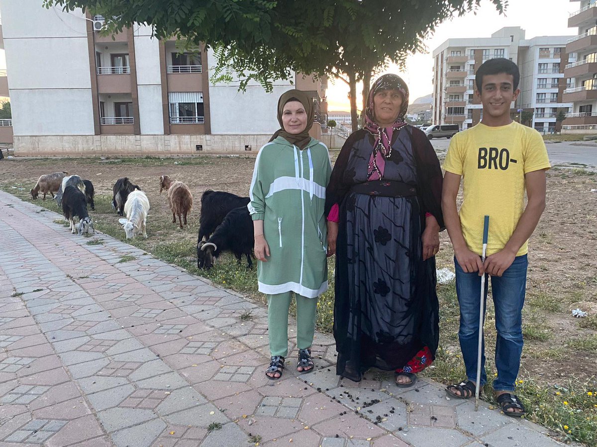 Her zaman geleceğimiz olan çocuklarımız için velilerimiz ve öğretmenlerimiz birlikte çalışıyor ve birlikte başarıyor.  #ŞIRNAKBAŞARIYOR