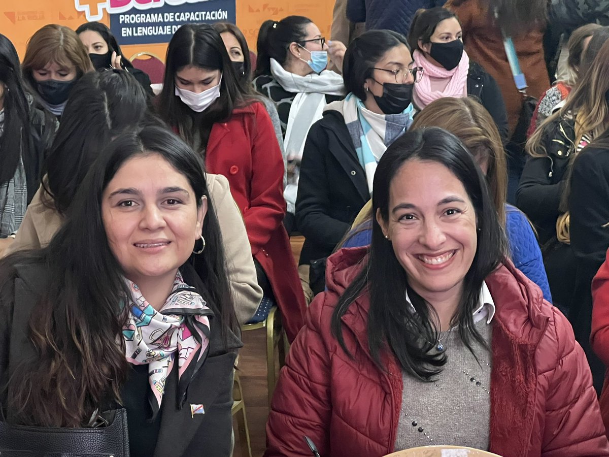 silviagaitan251's tweet photo. Hoy con @ansesgob participamos del lanzamiento del  programa de capacitación de Lengua de Señas. Organizado por la @SecJusticiaLR @LucasACasas felicitaciones importante iniciativa para la inclusión en la comunicación @QuintelaRicardo. https://t.co/MX4cqn0vpN