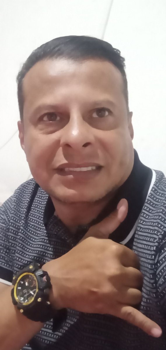 Vilalb5Anderson's tweet photo. Êê 1..... BOA TARDE À TDSSSSS https://t.co/1oc5I5ZKIq