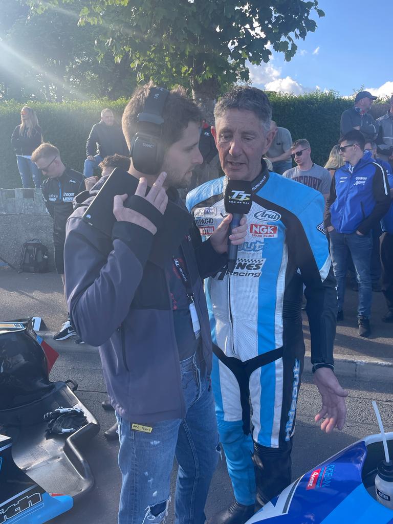 ManxRadioMSport's tweet photo. Patrick catches up with John Holden ahead of the sidecars going out. #iom #iomtt 
Listen live online at https://t.co/oNhkw0aQGb , on AM1368 and around the course on FM87.9 and 101.6 https://t.co/eWJeXAXdKV