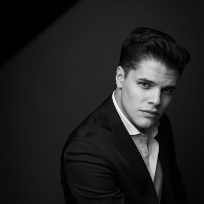 NewmakerQ's tweet image. #NuevaFotoDePerfil