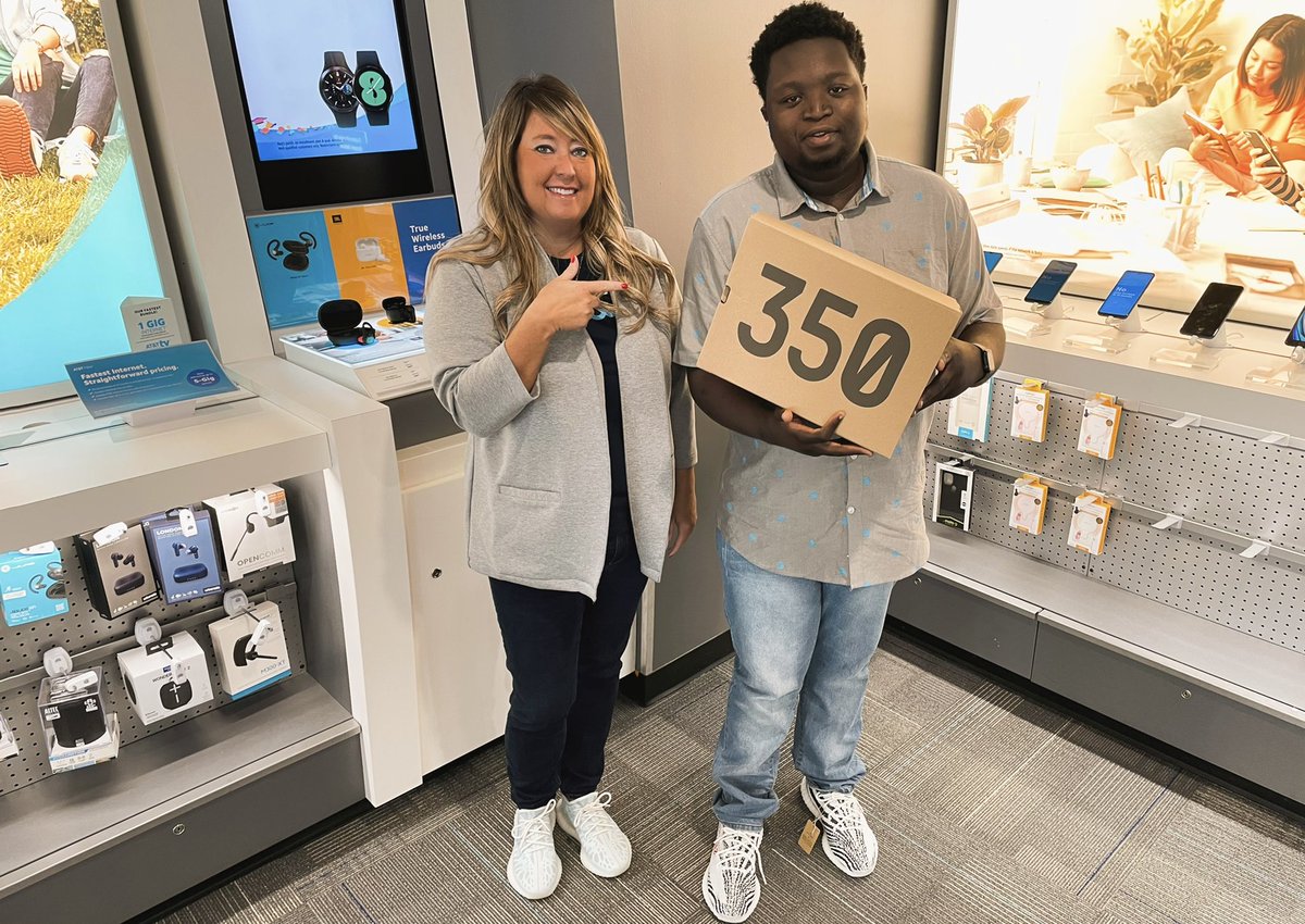 Amy Rogers Ivey tweet media