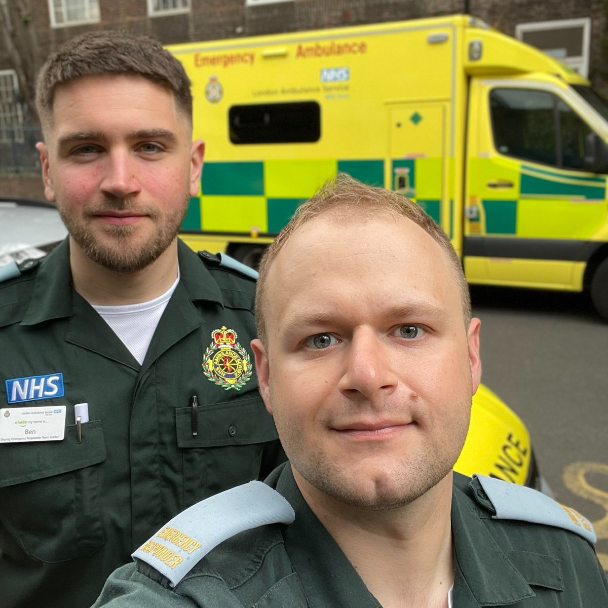 Ldn_Ambulance's tweet photo. Ben and Jonny have been out today on ER66 from 1200 until 2000. Jonny is a student and Ben is a musician but both of them volunteer as Emergency Responders for the LAS in their free time.

#VolunteersWeek2022 https://t.co/q0WSb73xPC