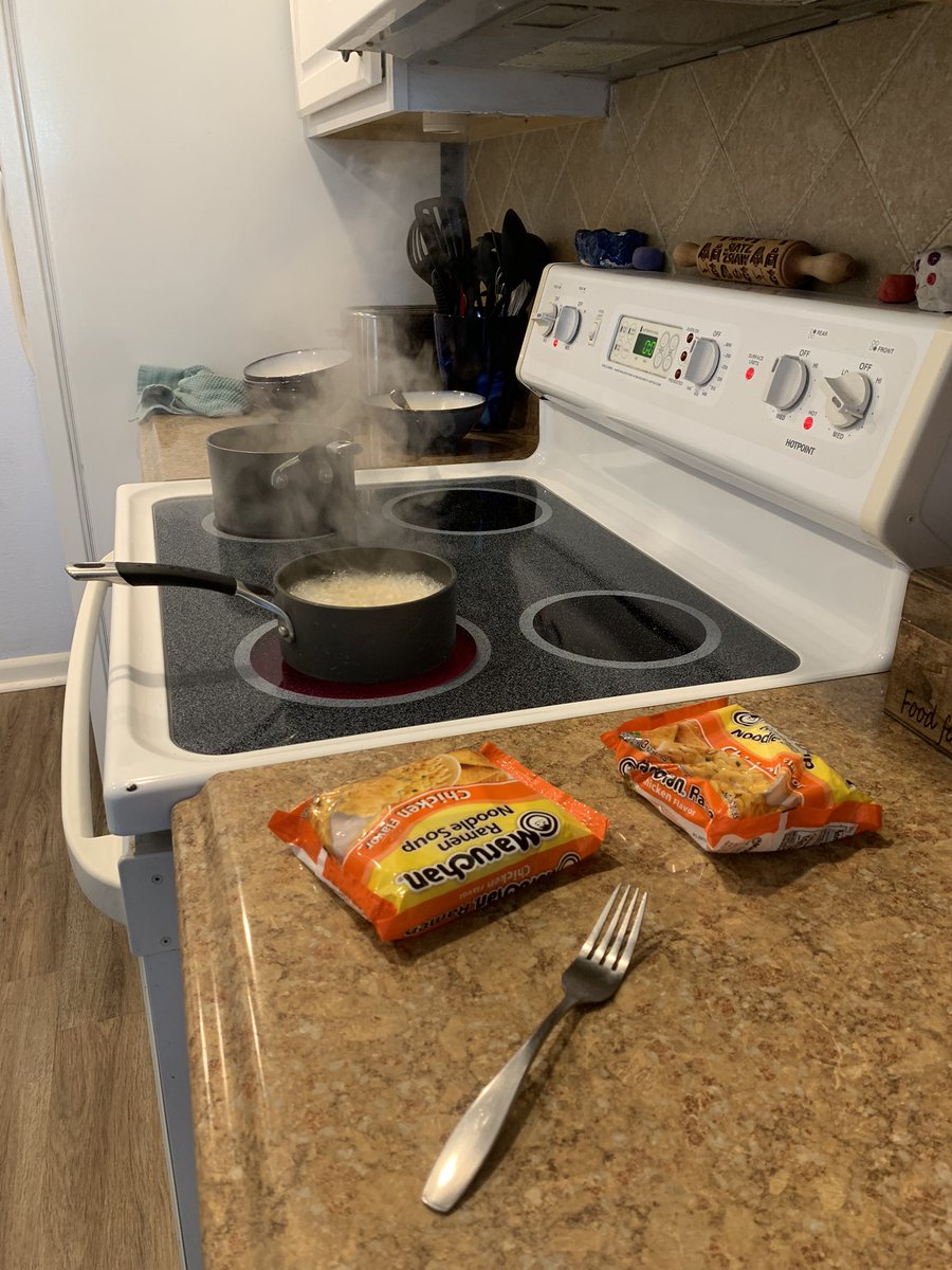 Matthew_Apthorp's tweet photo. SEND HELP!!!!
I’ve been taken hostage by the neighborhood crew.
Trying to distract them with a lesson in high sodium diets.
Can you tell which plate is Calley’s? 😂
#ramenfactory #summertime2022 #girldad https://t.co/aXlpZaKvIw