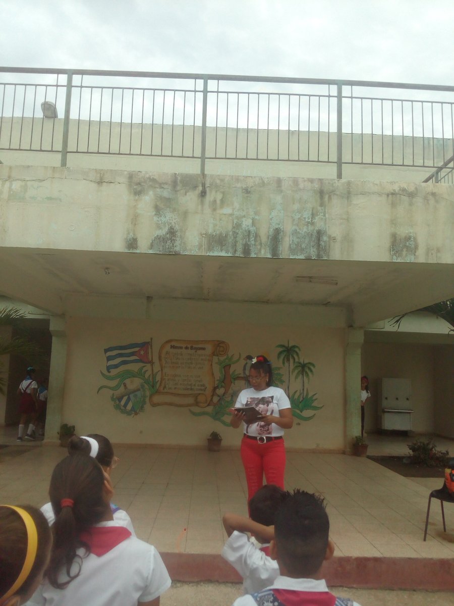 AguedoDme's tweet photo. Nuestra escuela celebrando junto a nuestros niños el Día Internacional de la Infancia. https://t.co/G2JqGAc2GP