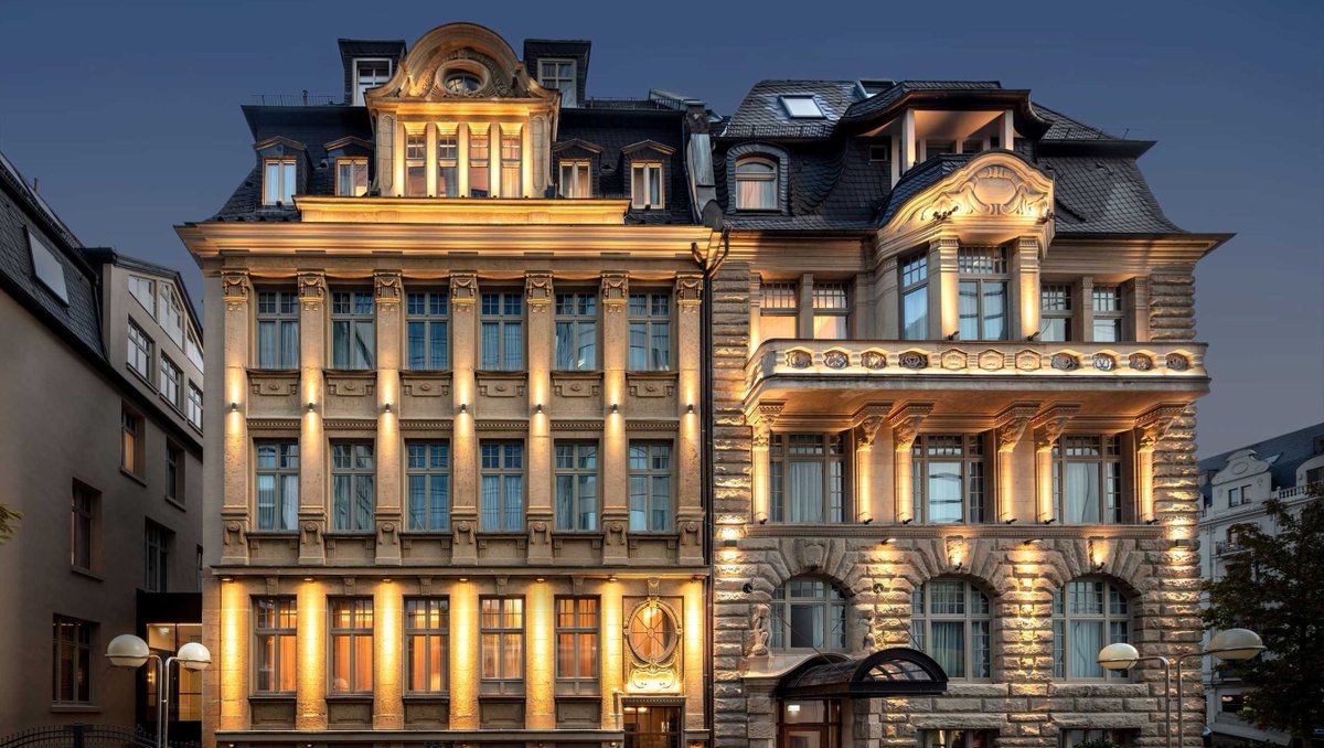 Roomcard tweet media