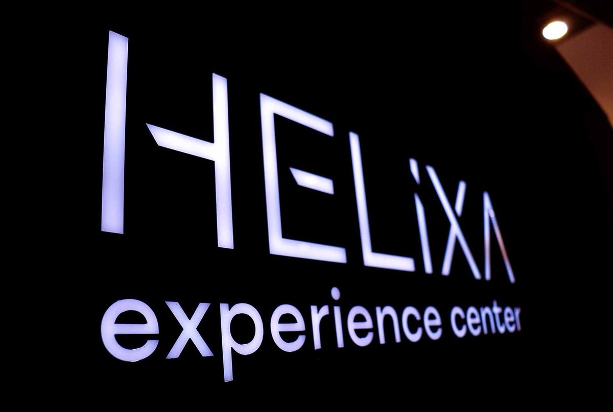AsocFeriasEsp's tweet photo. ➡️ #HELIXA es el ecosistema que @IFEMA ha activado con el objetivo de acompañar al conjunto de las comunidades empresariales y profesionales en el metaverso.
ℹ️ Más info: https://t.co/T8H9VNflAz
#AsocFeriasEsp #ferias #FeriasSeguras https://t.co/SoD081xGWb