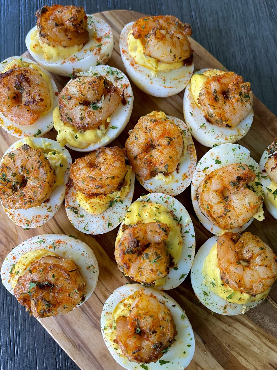 __camaro_'s tweet photo. Cajun shrimp deviled eggs https://t.co/7WHddoFefj