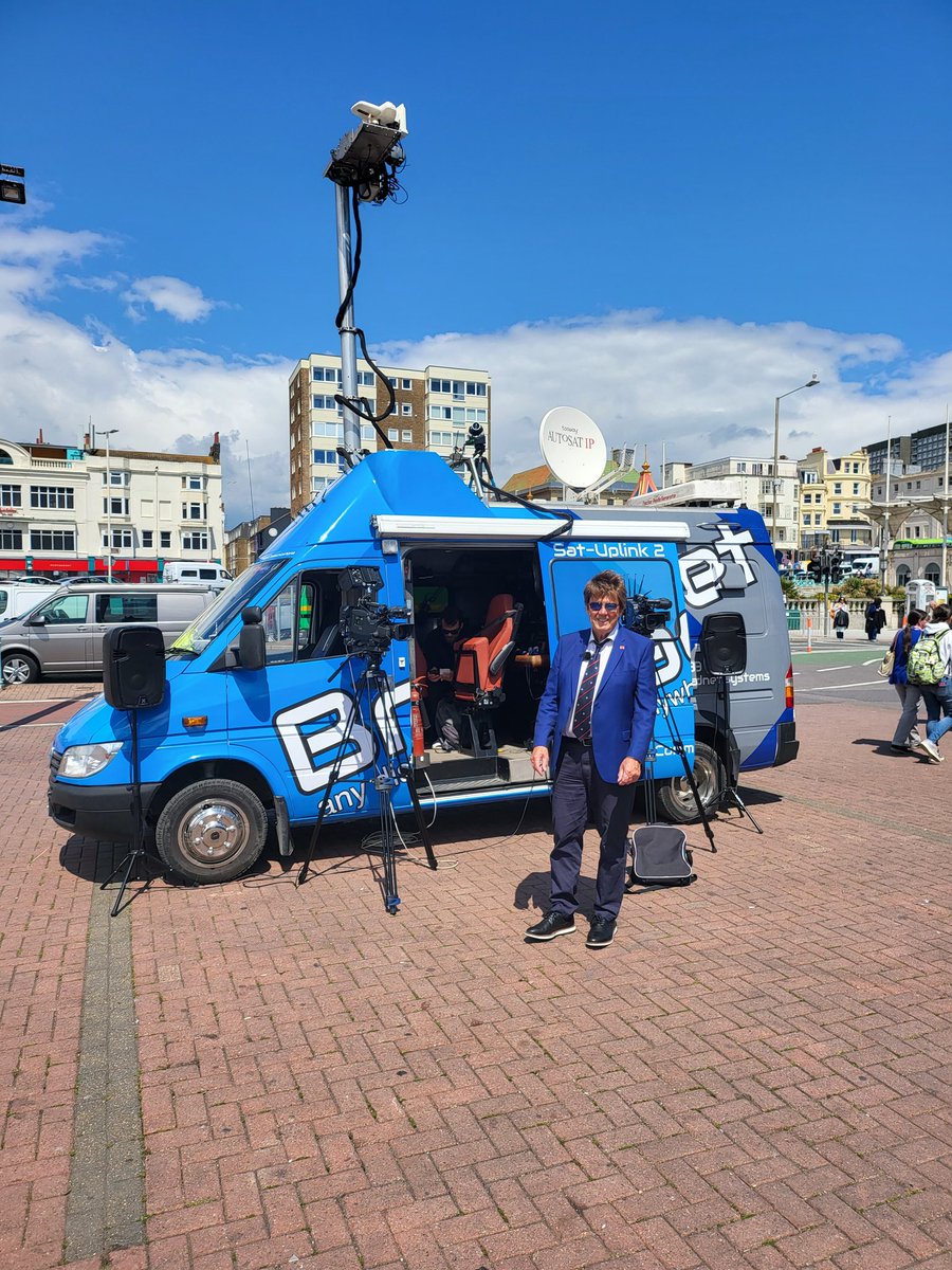 Regency Radio (@regencyradio) on Twitter photo Today we have been on <a href="/BTNPalacePier/">Brighton Palace Pier</a> with <a href="/MikeReadUK/">Mike Read</a> for <a href="/LatestTVBtn/">Latest TV</a> recording some great content all thanks to <a href="/BroadNetComms/">BroadNet Communications UK💙</a> Today we have been on <a href="/BTNPalacePier/">Brighton Palace Pier</a> with <a href="/MikeReadUK/">Mike Read</a> for <a href="/LatestTVBtn/">Latest TV</a> recording some great content all thanks to <a href="/BroadNetComms/">BroadNet Communications UK💙</a>