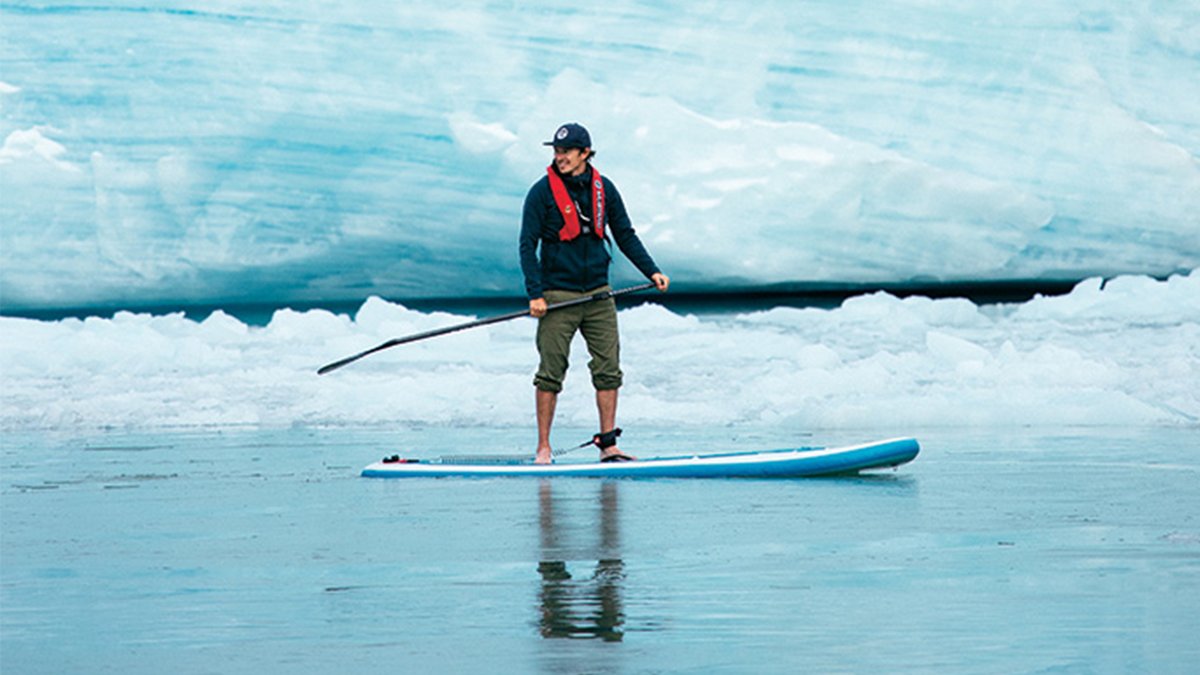Barrieshepley's tweet photo. C3 have 2 Olympic Gold Medalist on our @JamesDick_JDC Beach this Friday evening for paddle lessons to novices.  @simonwhitfield = Triathlon and Larry Cain = 1984 Paddler will be at the beach from 3:30-7pm. Stop in and meet the icons. https://t.co/SktmIlFOJf