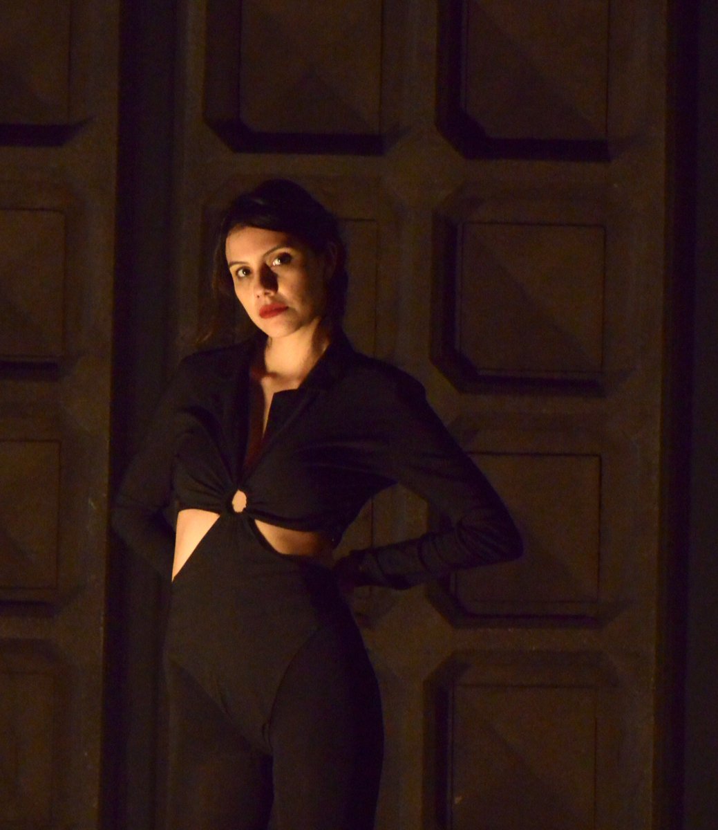 TimeguardianXVI's tweet image. Best releases of june: Ana Lilia lands on @leeann_roberts imprint @NowNowRecords with her new EP, ‘The Voyeur’ (incl. Soraä Remix)... OUT this friday june 3rd. Extraordinary EP! 

Full details: living-techno.com/18567/

#Techno