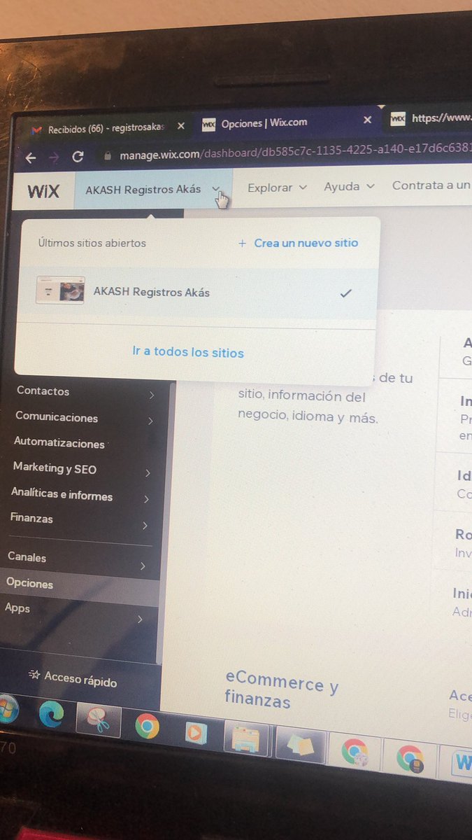 Julilacombe's tweet photo. @Wix porque mi sitio está caído ? https://t.co/8Ni9ApvAQh