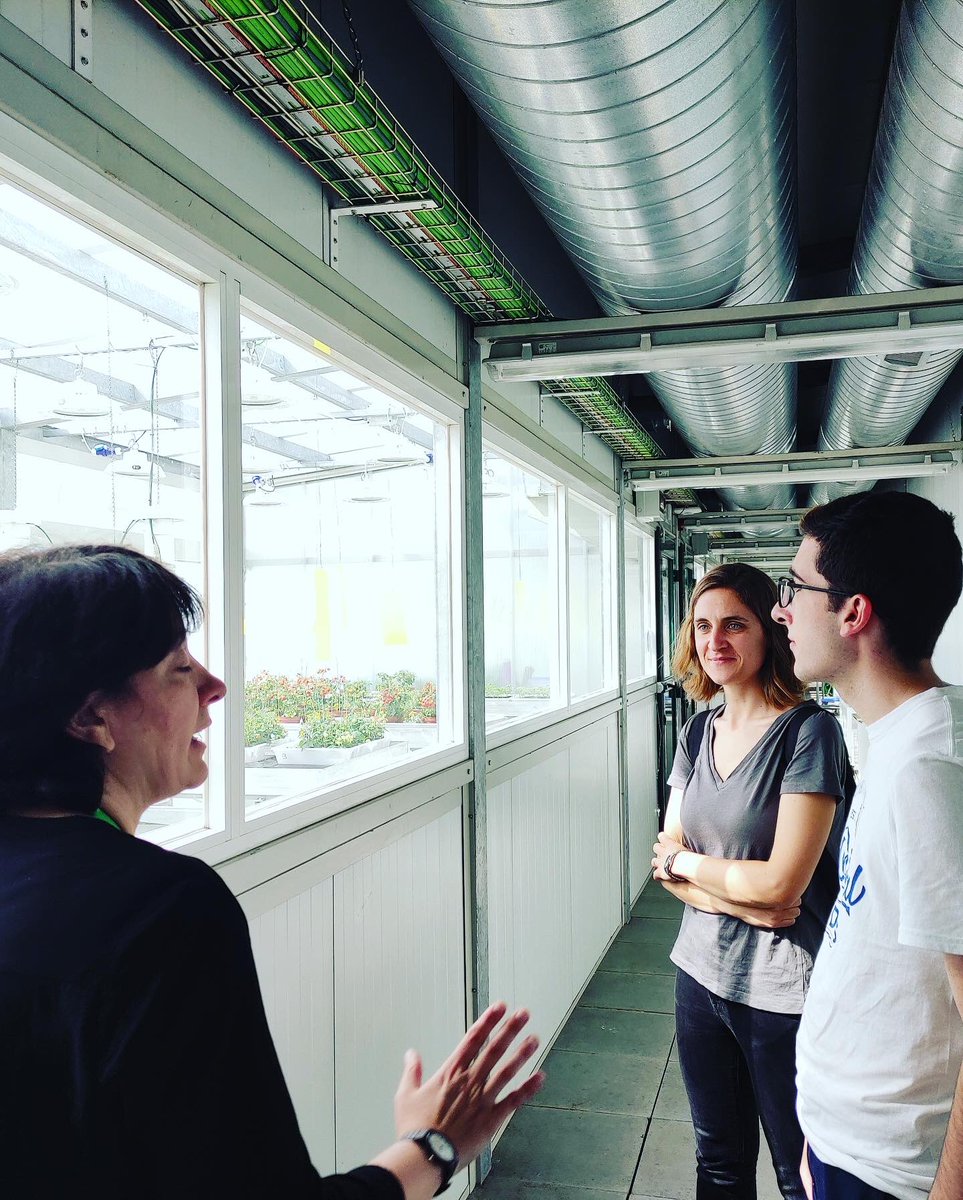 INS_Campeny's tweet photo. Molt agraïts al CSIC i al CRAG (Centre de Recerca en Agrigenòmica) pel premi d'una visita a les vostres instal·lacions.  Hem gaudit i hem après molt!! @CRAGENOMICA @csic #inscampenyciència #inscampeny @SEmataro @SSTTMVO @EducacioMataro @mex_mataro https://t.co/Cih2H29DJ8