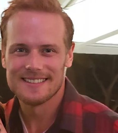 DailyHeughan's tweet photo. https://t.co/czVOB6zHHQ