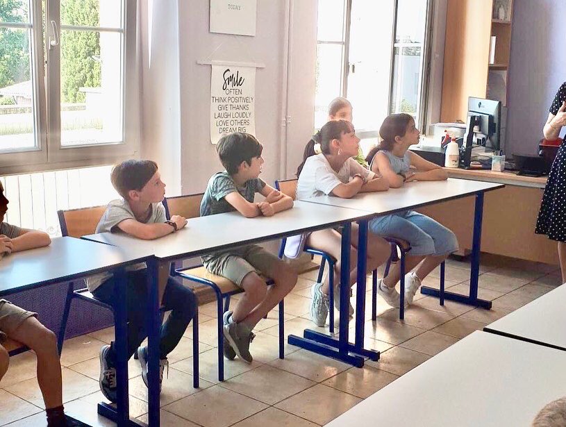 Mt St Jean (@mtstjean2) on Twitter photo Matinée d’accueil de nos futurs élèves de 6ème 🤗
Visite de l’établissement, ateliers scientifiques, artistiques, sportifs, CDI, pastorale, rencontre avec des professeurs et la Vie Scolaire. Une matinée bien remplie, qui se veut surtout très rassurante sur la vie de collégien ! Matinée d’accueil de nos futurs élèves de 6ème 🤗
Visite de l’établissement, ateliers scientifiques, artistiques, sportifs, CDI, pastorale, rencontre avec des professeurs et la Vie Scolaire. Une matinée bien remplie, qui se veut surtout très rassurante sur la vie de collégien !