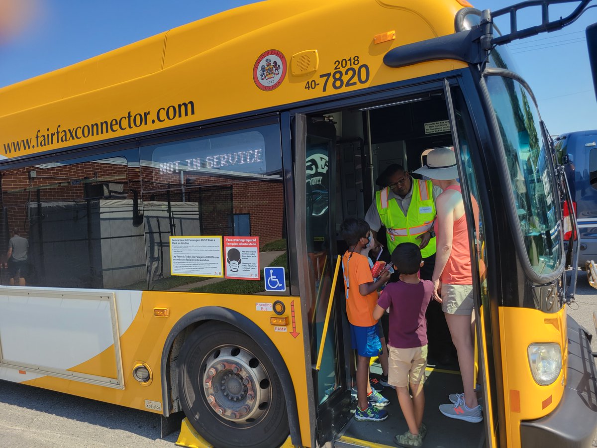Fairfax Connector tweet media