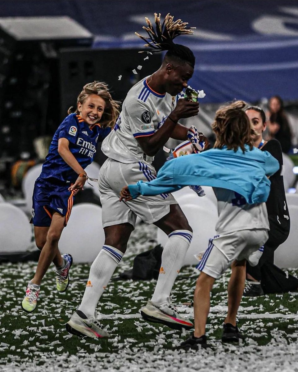 Camavinga et les enfants de Modric.🤍