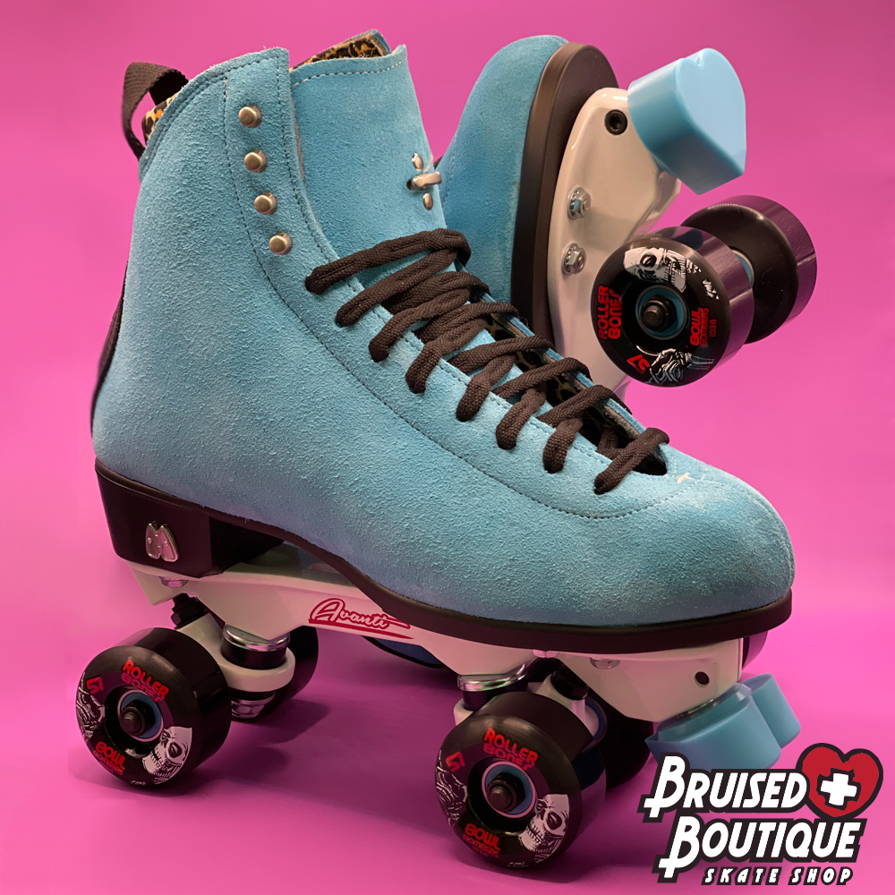The NEW Moxi Jack 2 looking fly custom mounted to Avanti plates 💙 bit.ly/MoxiJack2

#customskates #moxiskates