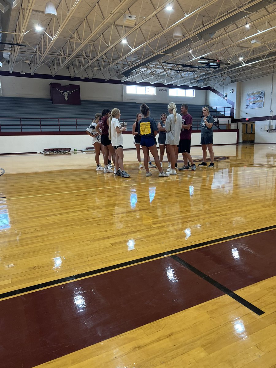 BronteWBB's tweet photo. The summer grind is back!

💪🏀❤️🤘 https://t.co/rZIgpJnsra