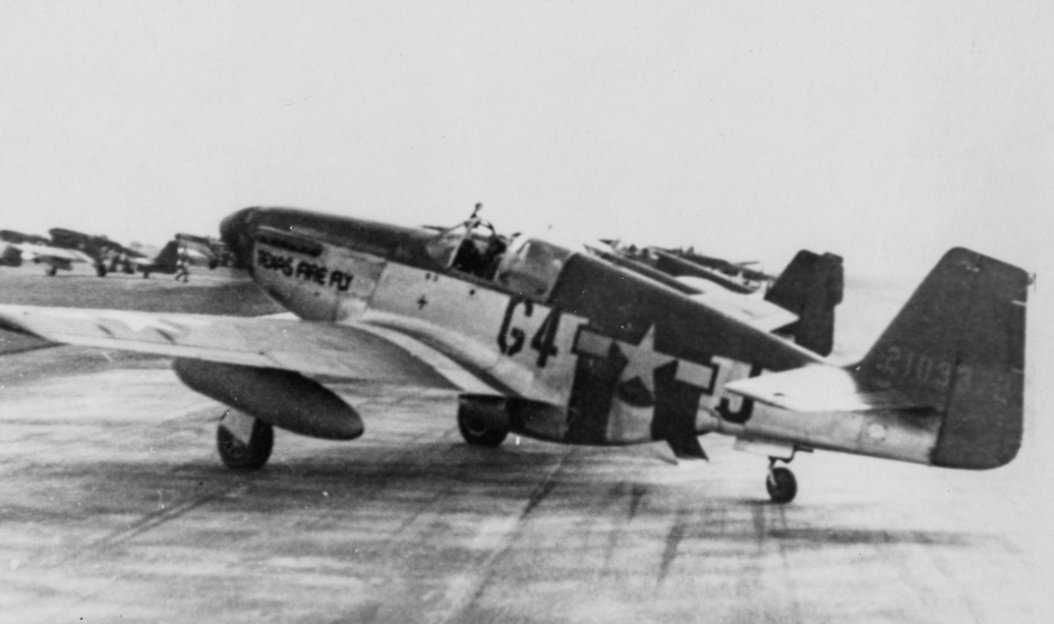 Bucholtz's tweet photo. How did the Mustang iron its bugs out in battle and become a war-winning fighter? I talk about my new book on the #WW2Podcast and explain: https://t.co/xJnLDNix61 https://t.co/4PZGlMb8Tg