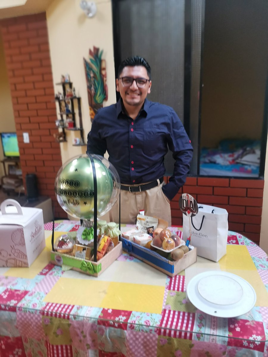 juanpbc's tweet photo. Gracias Dios por otro año de vida. 🎉 https://t.co/tK4M0px0km