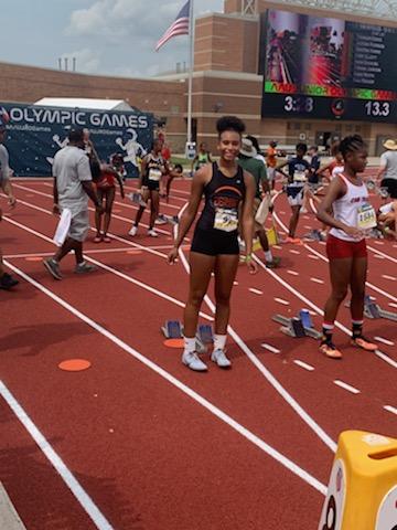 AHarris2024's tweet photo. Happy AAU Track Day. June is time for getting better on the court and the track.πππ¦«π¦π€ππ
@26Training
@fbcnashvilletn
@KHSLadyBeavers
#AAUTrackday
#26PROUD https://t.co/SnaCnfs0xK