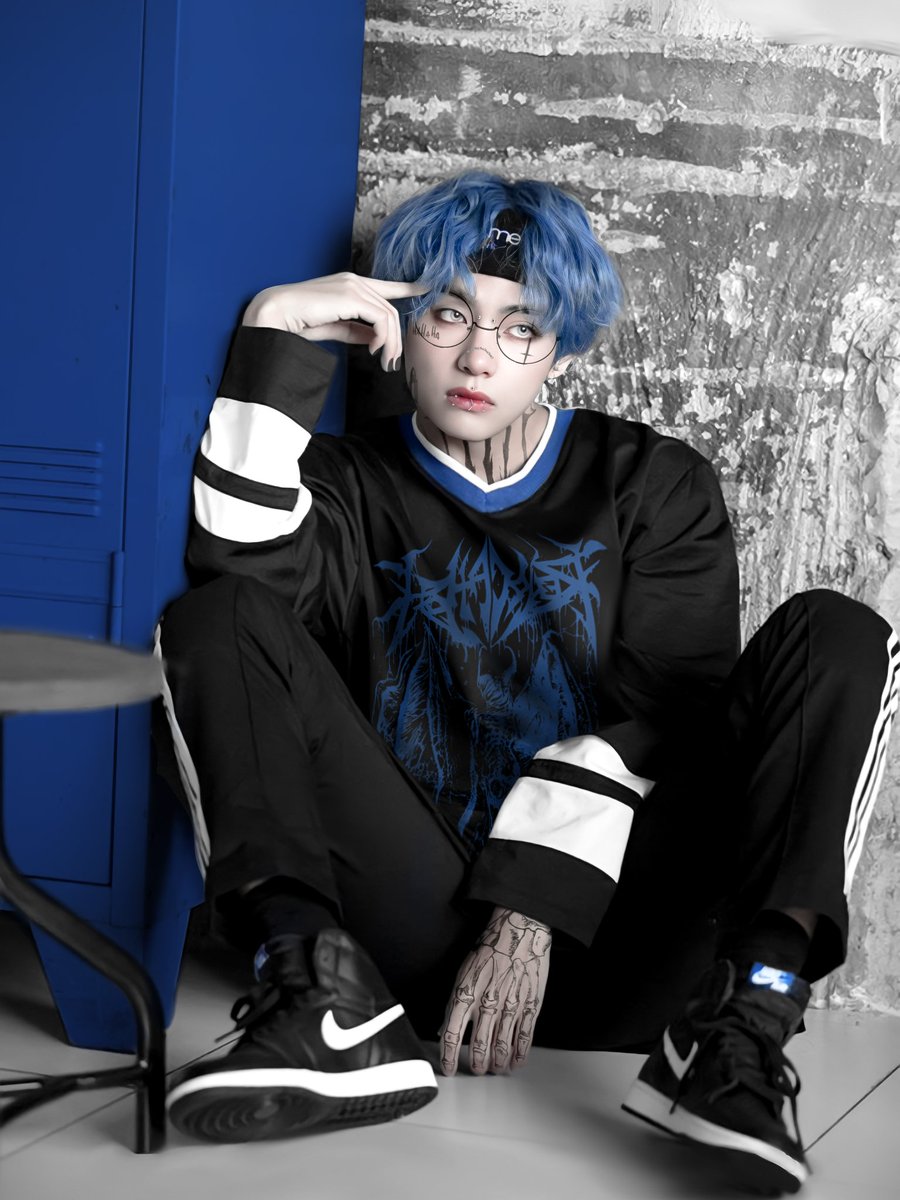 ︎ ︎ ︎︎︎          
⸰ ­⏜ ­­ ｡ ○  We're on the b)order﹙li-ne﹚. 𓄹 ｡˚
境界線  ⬝  3᠈ 7m.  r—ip hǝrǝ com[e]s the s-un.

︎ ︎ ︎︎︎