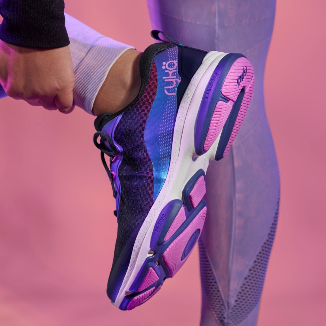 Get the most out of every workout in our high-impact cross-trainer, the DAZE XT. Experience responsive cushioning made just for high-intensity workouts and classes. #madeforwomen #traininryka Shop the DAZE XT: bit.ly/3GNwCqL