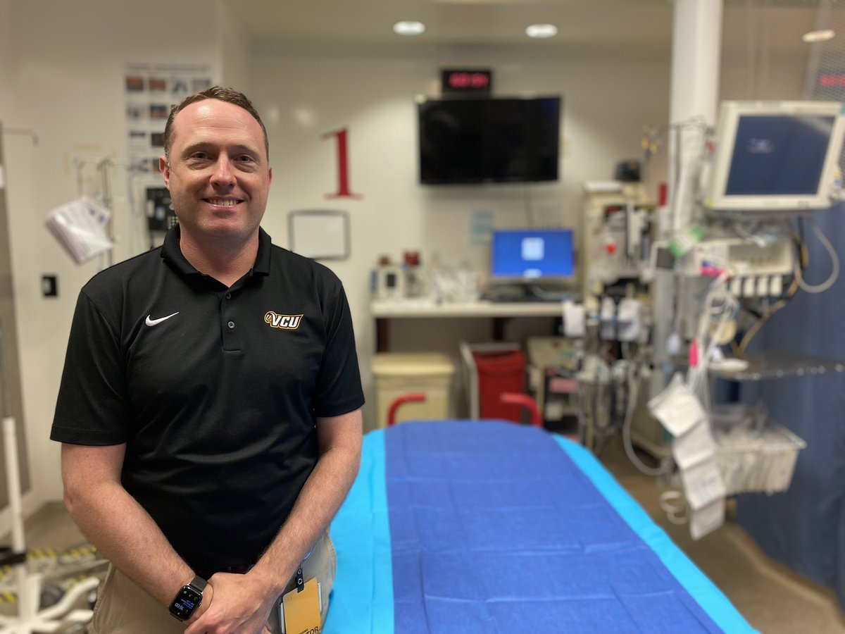 VCU EM Residency (@vcuem) on Twitter photo It’s the end of Dr. Pete Moffett’s official first day as our new PD! Check out our Instagram for more 😎#emergencymedicine #RVA <a href="/VCUHealth/">VCU Health</a> <a href="/VCU_EMIM/">VCU EM/IM Residency</a> instagram.com/vcuemresidency… It’s the end of Dr. Pete Moffett’s official first day as our new PD! Check out our Instagram for more 😎#emergencymedicine #RVA <a href="/VCUHealth/">VCU Health</a> <a href="/VCU_EMIM/">VCU EM/IM Residency</a> instagram.com/vcuemresidency…