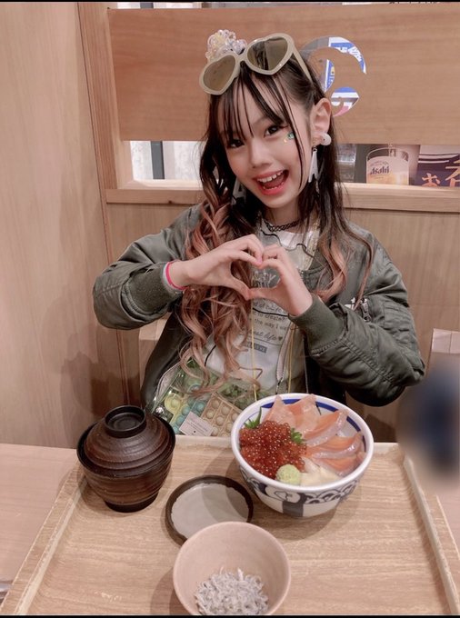 Twitterのコスプレ画像6