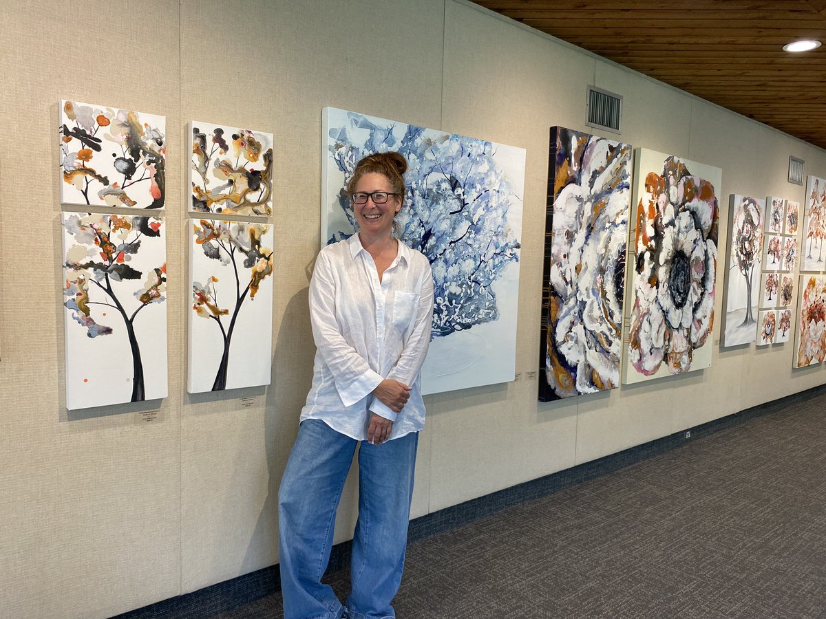 BriarEmond's tweet photo. Drop by the Art Gallery of Burlington and check out my show
#inspirationinitiative  June 1-17 Reception June 11 ,1-3 pm #inspire #acryliconcanvas #originalart #bfaa
 #abstractpainting #abstractart #texture #originalart #briaremond #canadianartist #modernart #grateful #friends https://t.co/c8gkK5sYSZ