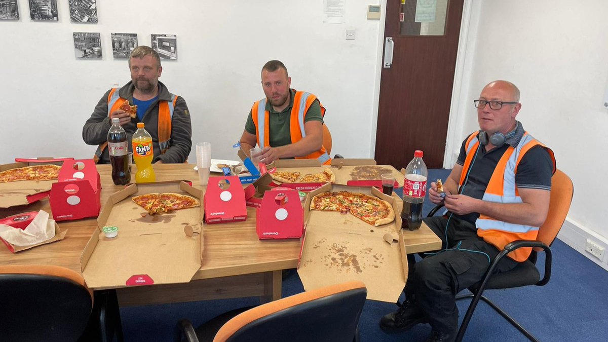 tapin3pl's tweet photo. We have processed, picked, despatched and delivered more orders in the last two days than in our busiest week to date and the team has got the job done with calmness, focus and determination.
A well deserved long weekend for the team! π¬π§
#warelogic #jubileeweekend https://t.co/6zEK9KSShk