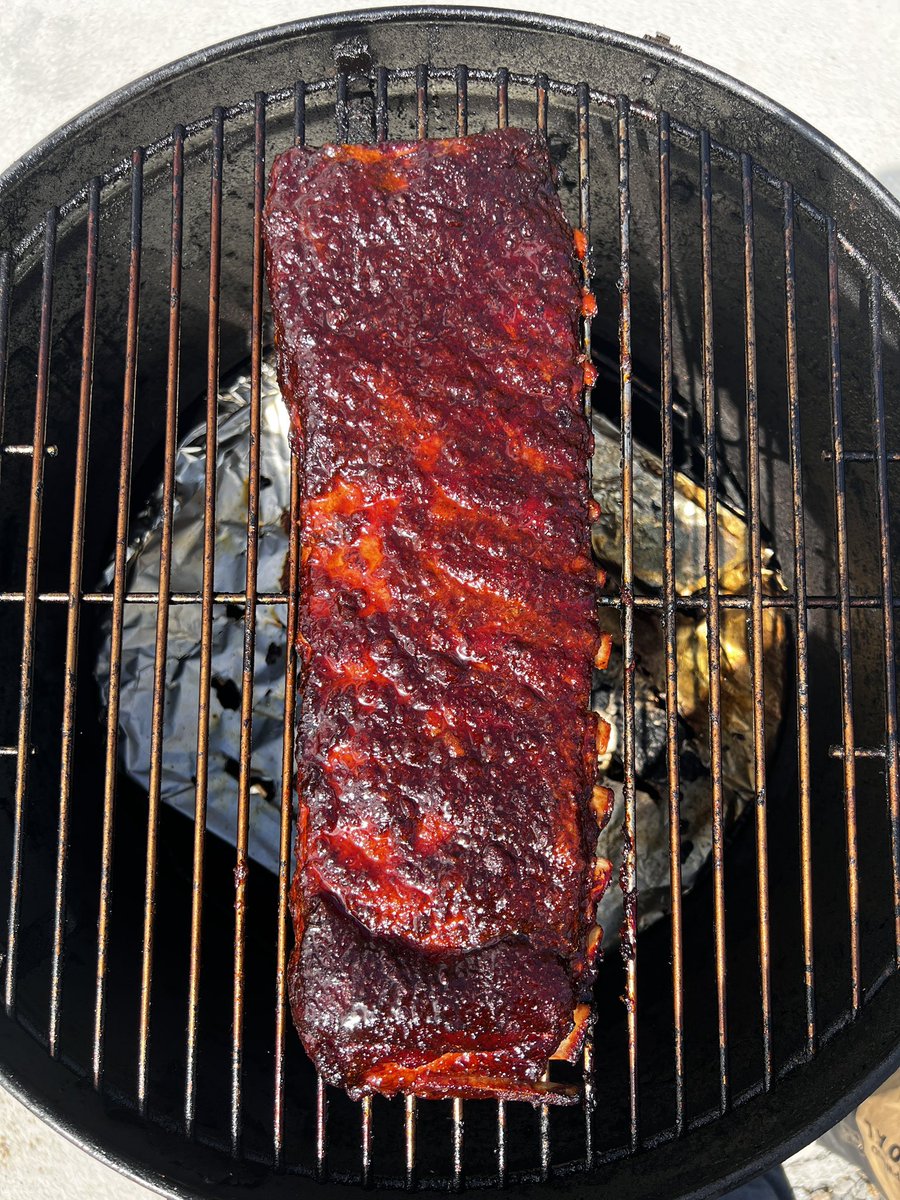 Slab of Swift US ribs with Pigasus x Sweet Bones &amp; Butts. Red house glaze. <a href="/Scottishbutcher/">John Davidsons</a> ribs smoked with cherry wood.