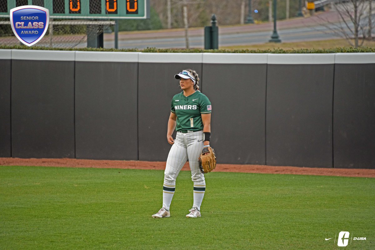 CharlotteSB's tweet image. ᴄᴏɴɢʀᴀᴛᴜʟᴀᴛɪᴏɴꜱ to @baileyvannoy for being named to the 2022 @SnrCLASSAward 𝐀𝐥𝐥-𝐀𝐦𝐞𝐫𝐢𝐜𝐚 𝐅𝐢𝐫𝐬𝐭 𝐓𝐞𝐚𝐦‼️

𝗙𝘂𝗹𝗹 𝗿𝗲𝗹𝗲𝗮𝘀𝗲 𝗯𝗲𝗹𝗼𝘄 ⬇️ 
📰 bit.ly/3x0K1r8

#ALLIN4CLT | #GoldStandard