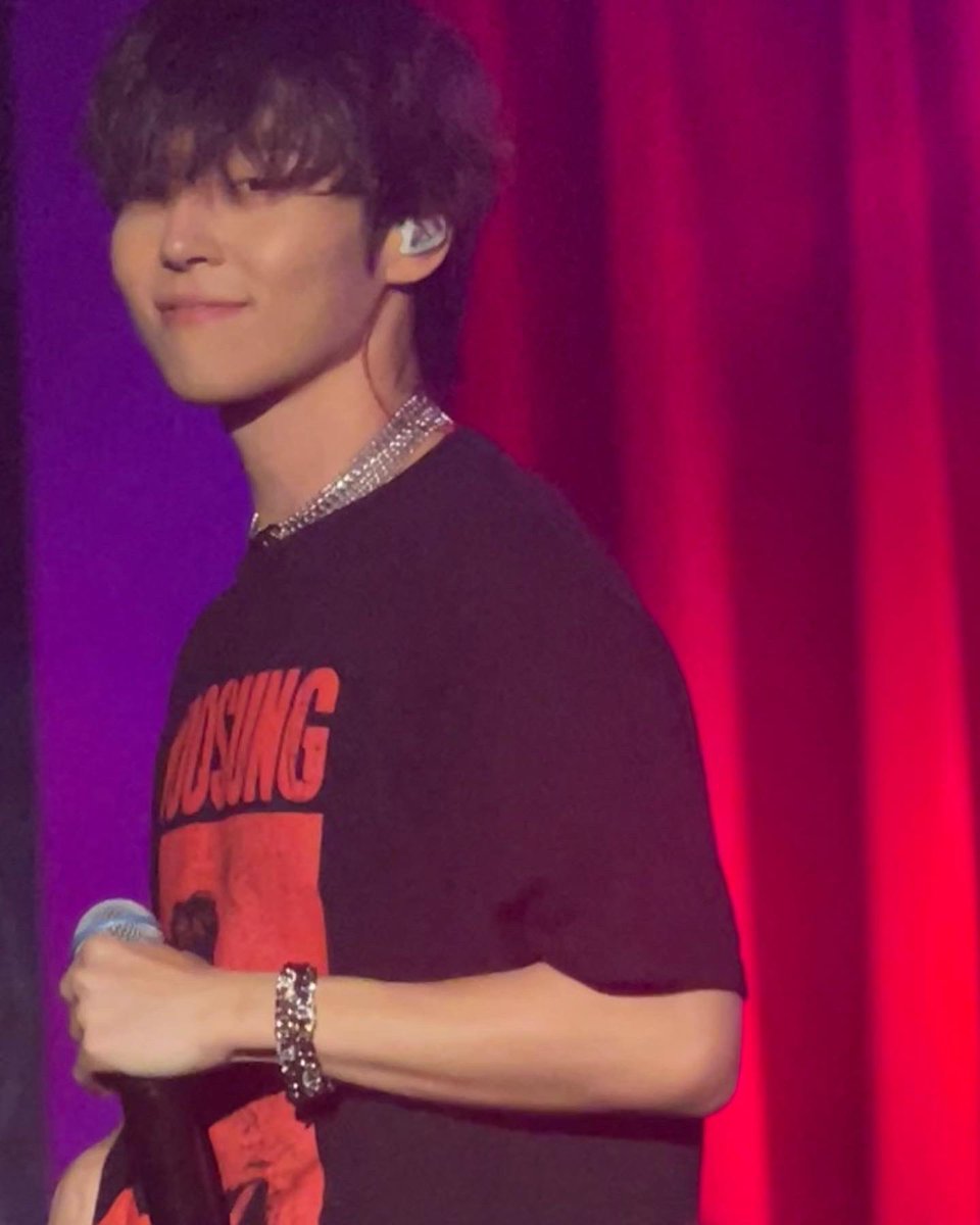 midwifeshanna's tweet photo. Such a great show but damn so many of the people there last night do not know what respect and boundaries are. I’m just thankful I got to spend it with my girl. #woosungindallas #Woosung #mothep https://t.co/GaFrbQqWWu
