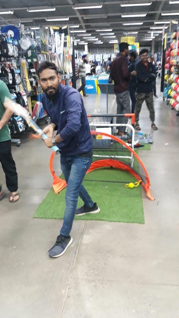 Happy birthday dinesh karthik sir  